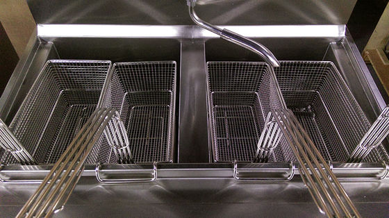 Two Pots Four Baskets Electric Digital Computer Panel Open Deep Fryer With Oil Filtration