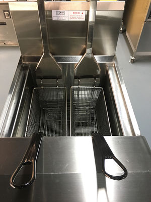Two Pots Four Baskets Gas Heating Chips Open Deep Fryer With Oil Filtration