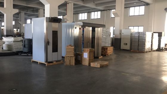 Electric Gas Diesel Oil 380V/220V 32 Trays Bakery Rotary Oven With Trays And Trollery