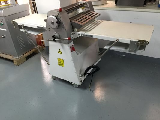 Vertical Electric 380V/220V Dough Press Sheeter Machine