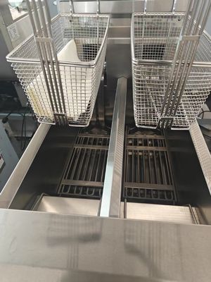 Two Pots Two Baskets 7.5L*2 Small Capacity 14kw Save Oil Electric Open Fryer With Oil Filtration